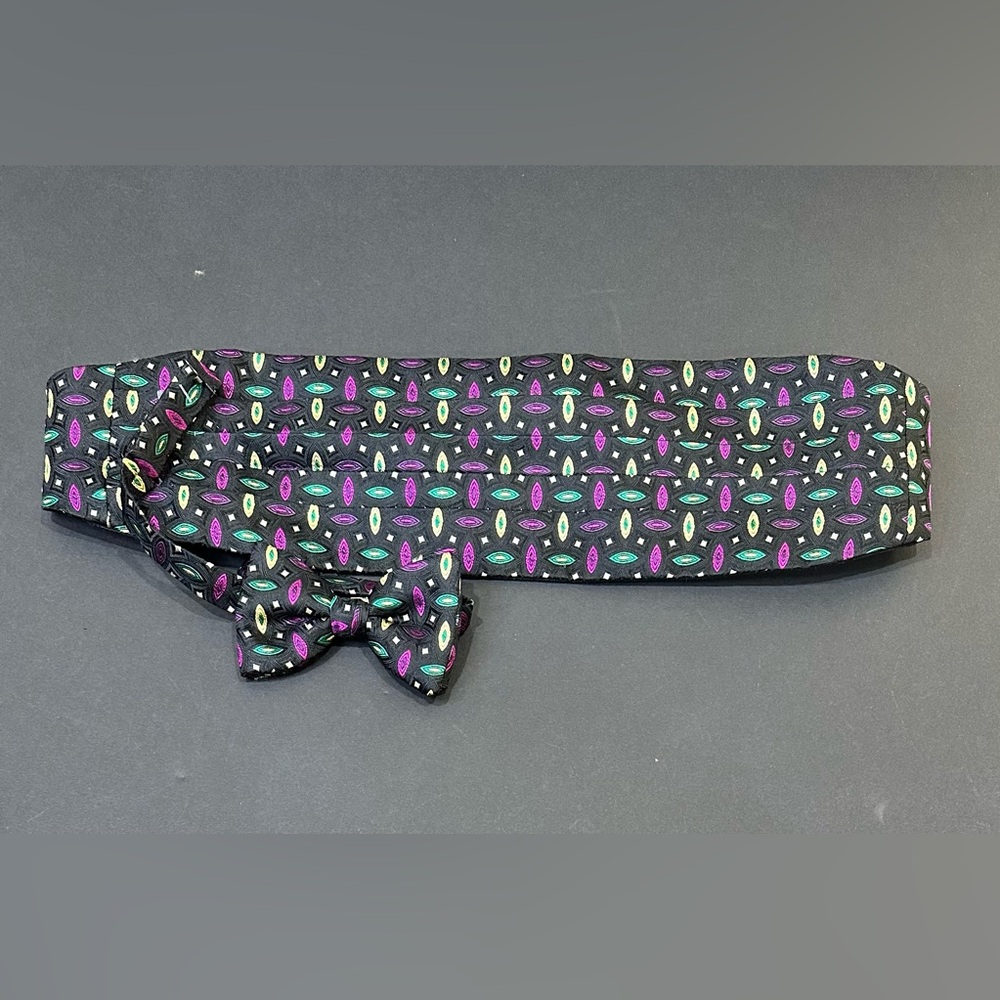 🌟HP🌟VTG 1990s Dion 1967 Mardi Gras Black Multi Silk Cummerbund & Bow Tie Set - Picture 2 of 11